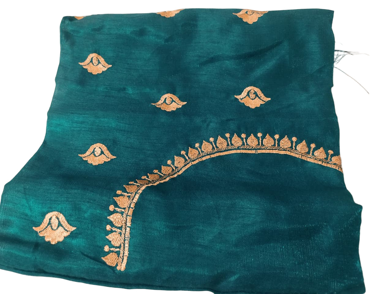 Elegant Green Silk Saree with Zari Border & Embroidered Blouse
